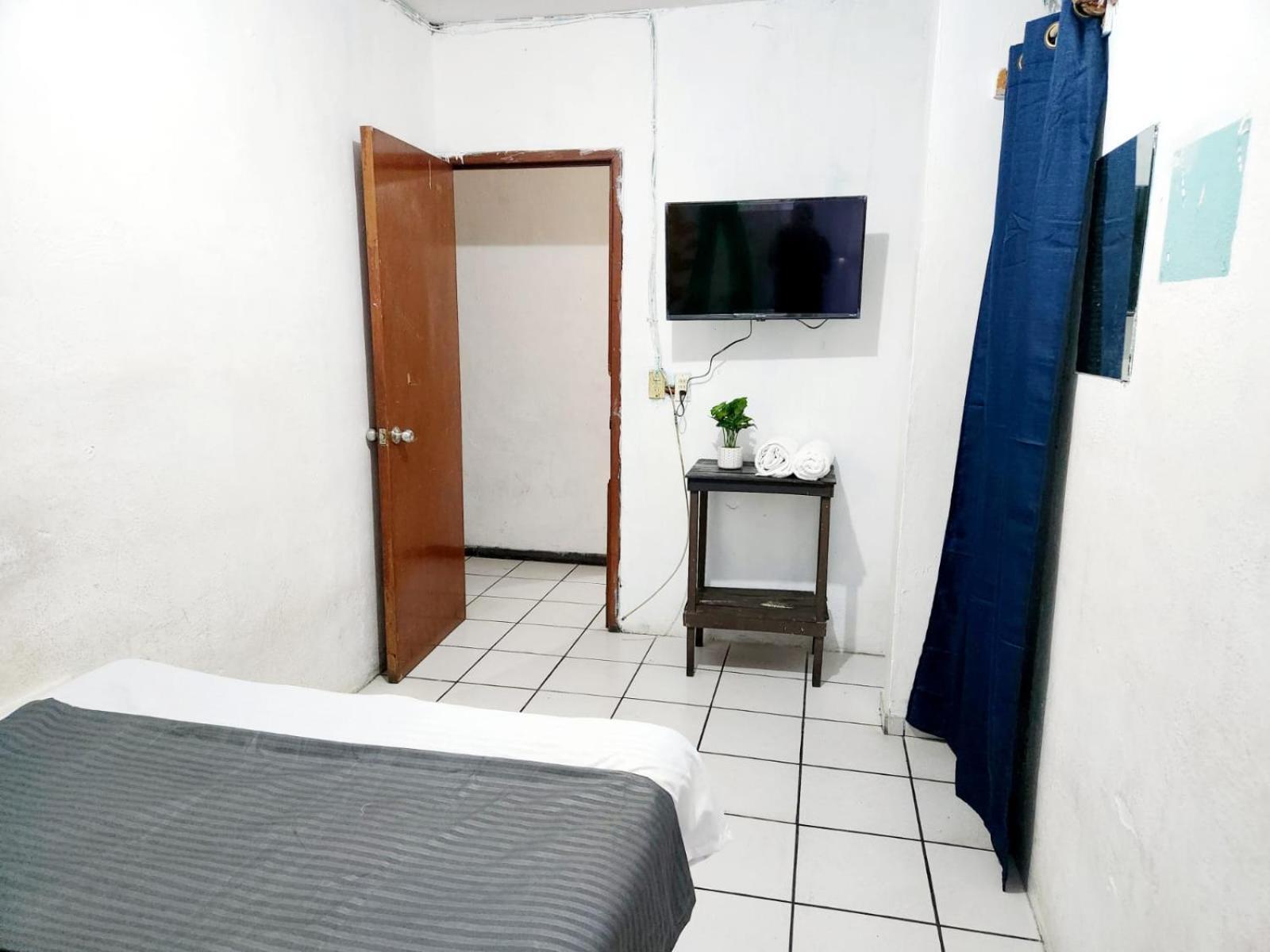 Hotel El Mexicano Tepic Centro מראה חיצוני תמונה